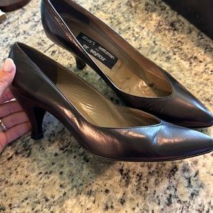 Stuart weitzman for Mr. Seymour black heels size 8